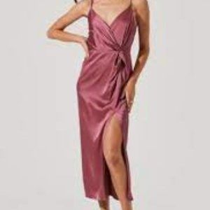 ASTR The Label Satin Midi Dress